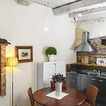 Dimora I Manichei 4* Monforte dʼAlba