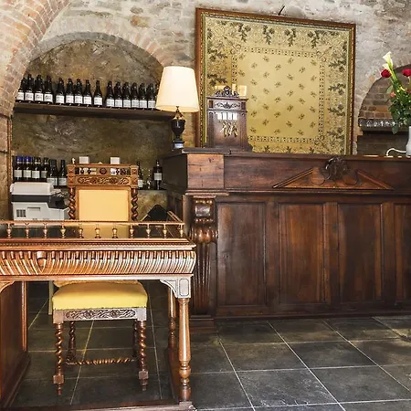 Dimora I Manichei * Monforte dʼAlba