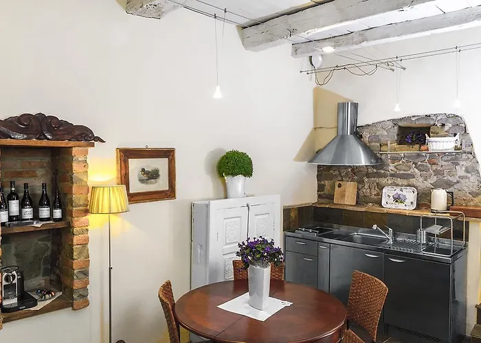 Dimora I Manichei 4* Monforte dʼAlba