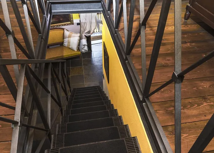 Dimora I Manichei Gasthof 4*