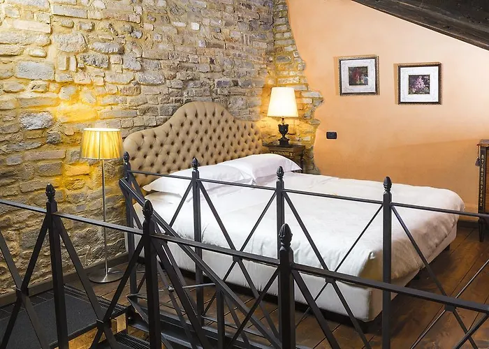 Dimora I Manichei 4* Monforte dʼAlba