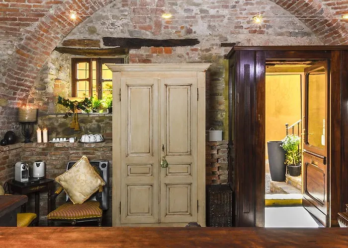 Gasthof Dimora I Manichei Monforte dʼAlba